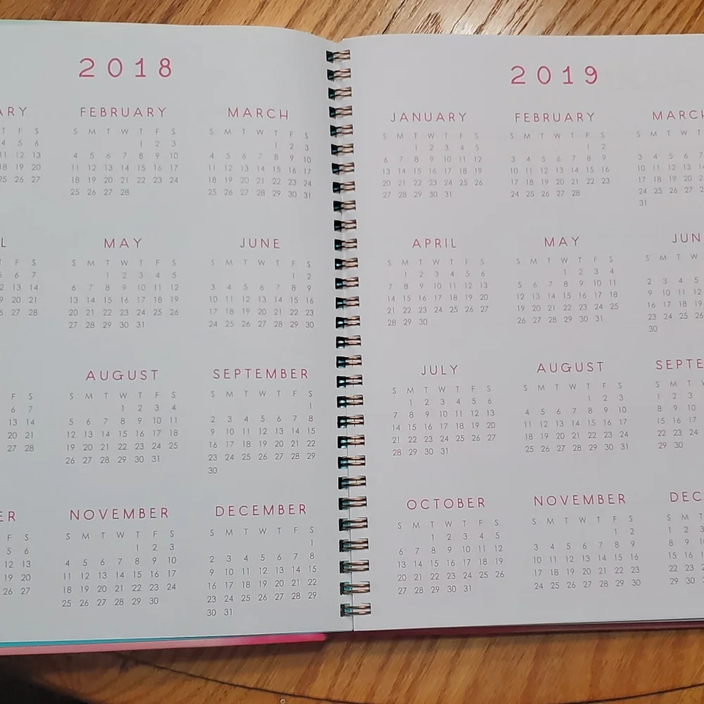 Enclosed Spiral Perpetual Planner